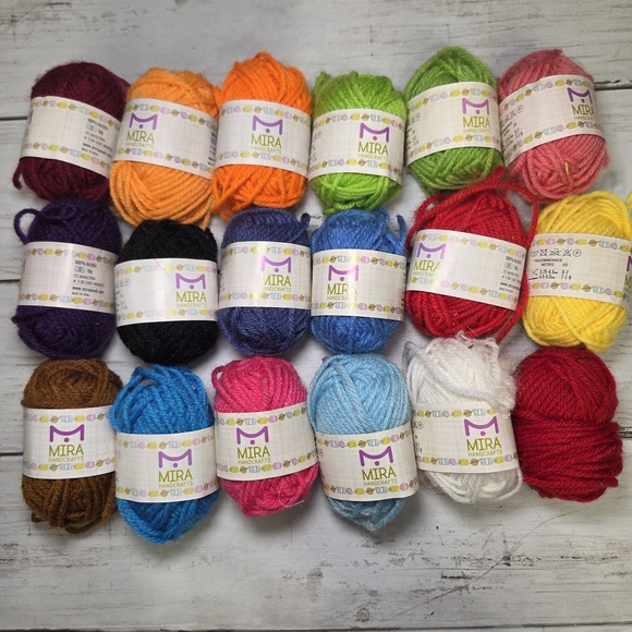 Vibrant Yarn Collection for Mixed Media Art - Picture 2 of 5
